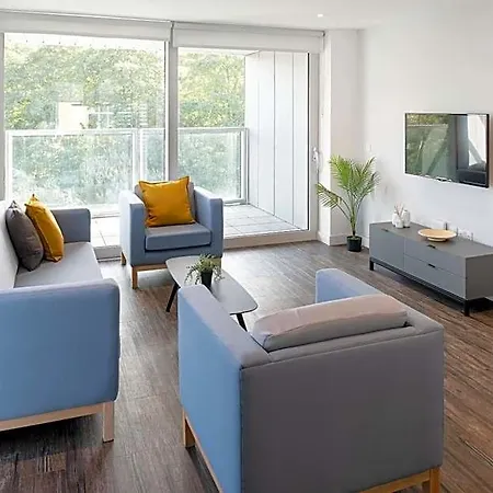Yugo Explore - Amnis House 3* Cork