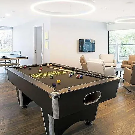 Yugo Amnis House Hotell Cork
